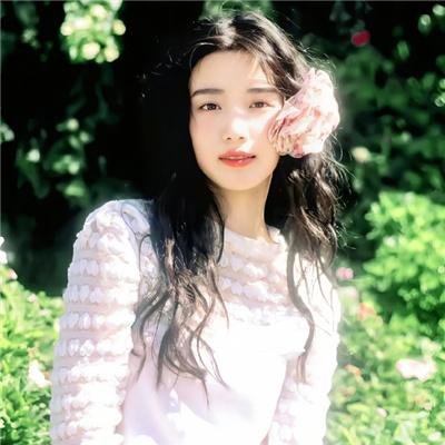 燃烧女子的画像