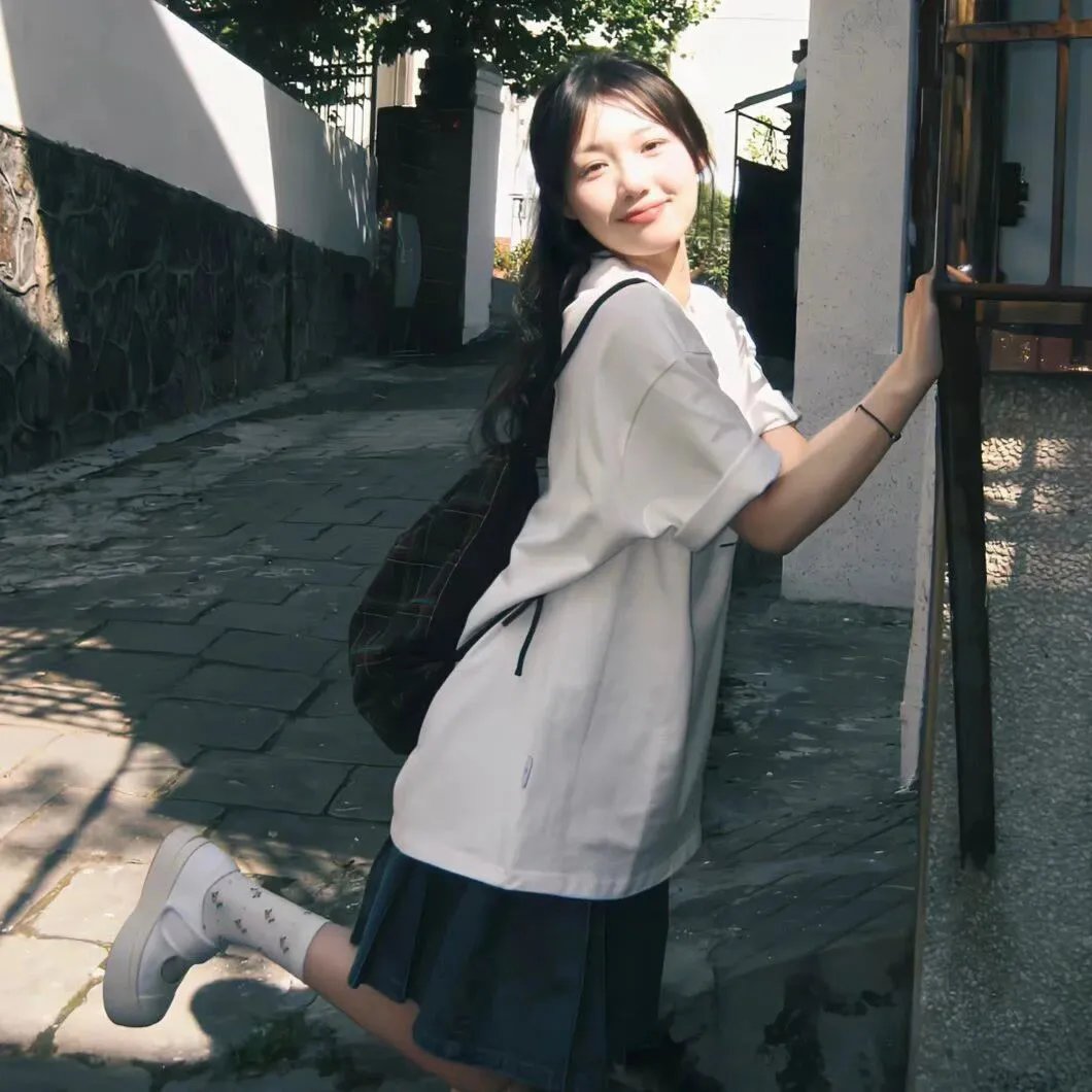 鲨鱼开大口
